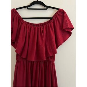 nwt: off the shoulder maxi dress